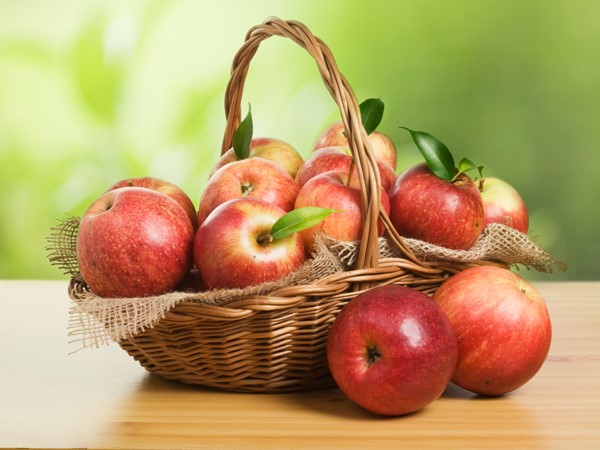 10 thực phẩm giảm Acid uric - táo