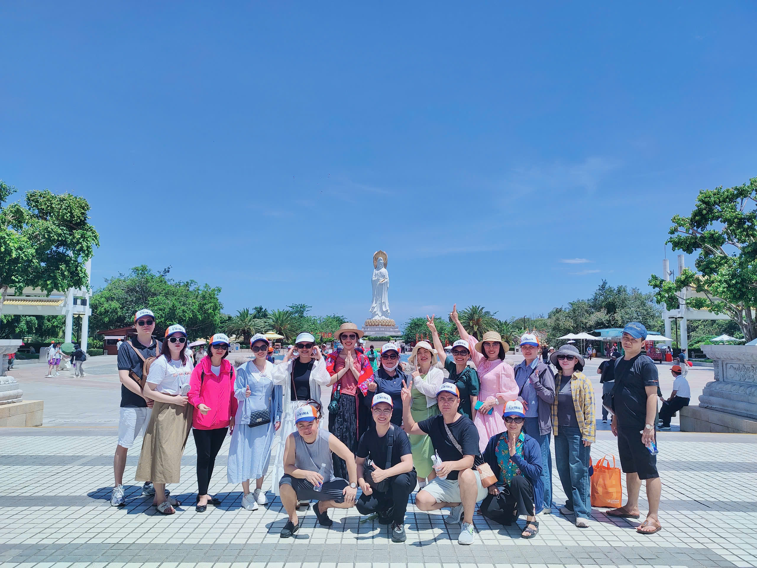 Hành Trình Kết Nối & Trải Nghiệm – 5 Ngày 4 Đêm Tại Đảo Hải Nam 2